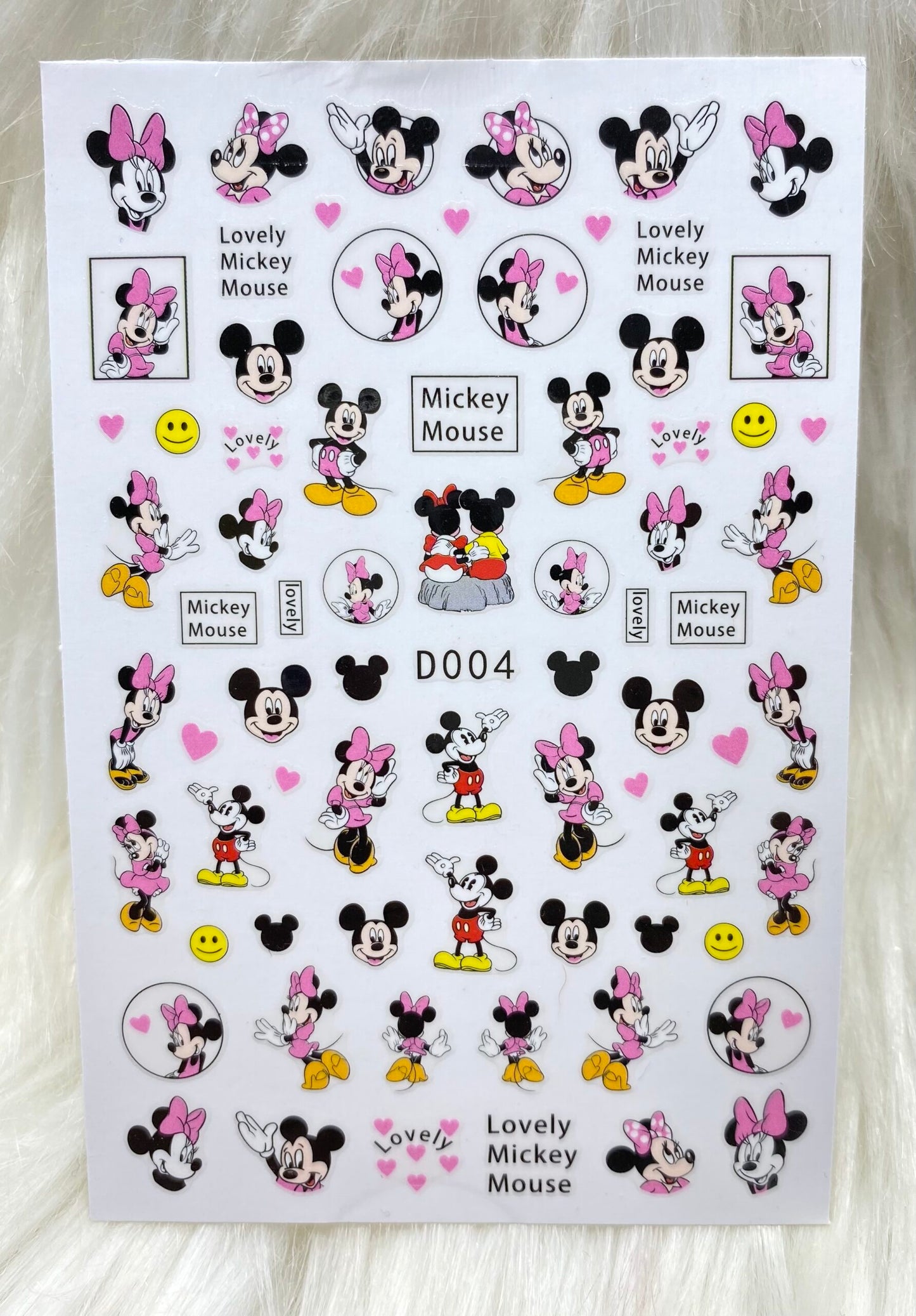 Mickey & Minnie Mouse - 004